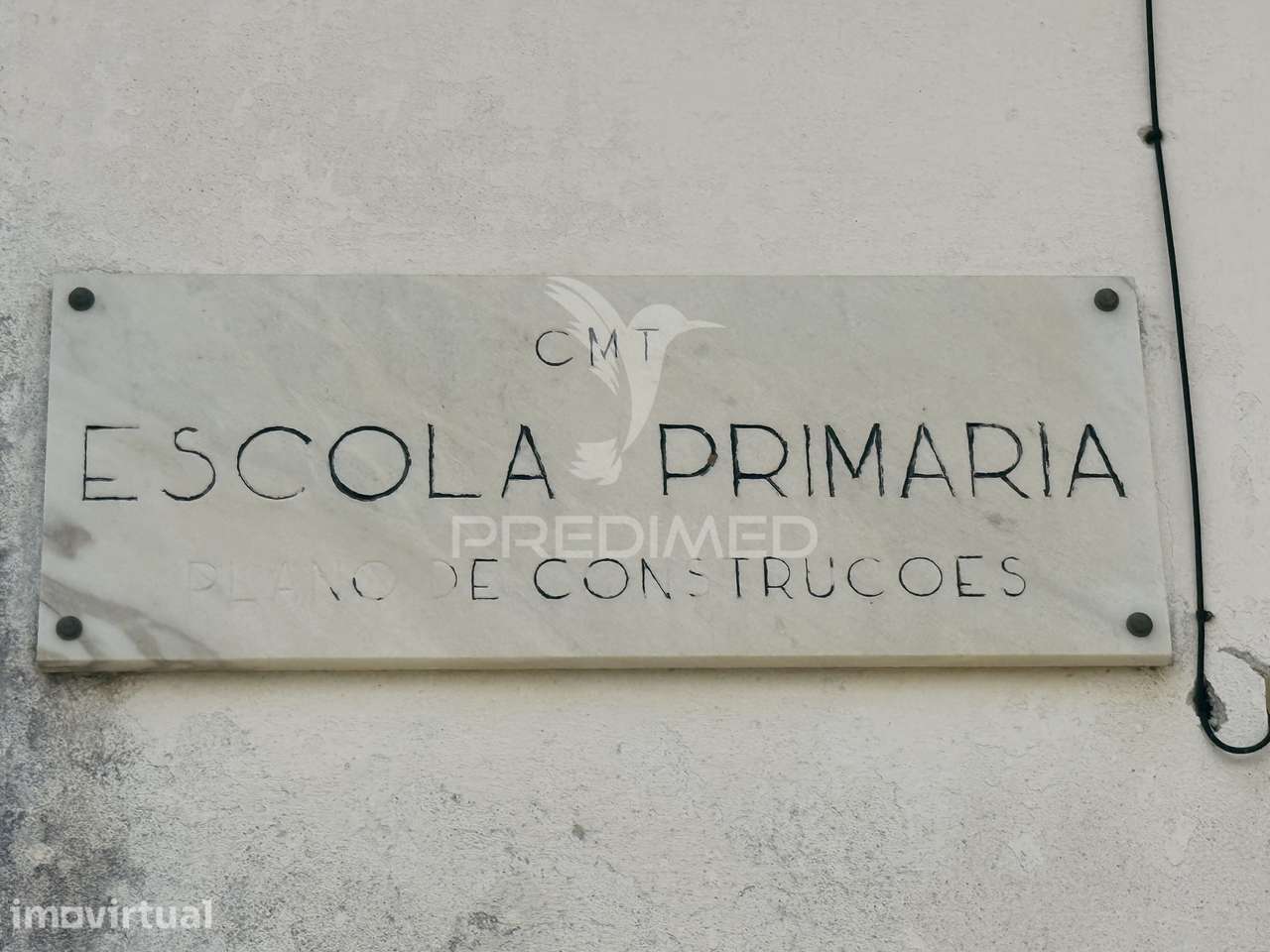 Antiga Escola Primária com Projeto Aprovado | Lote 1.188 m² | Pisci...