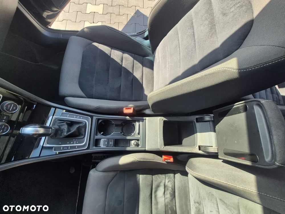 Volkswagen Golf 1.4 TSI BMT Highline DSG - 15