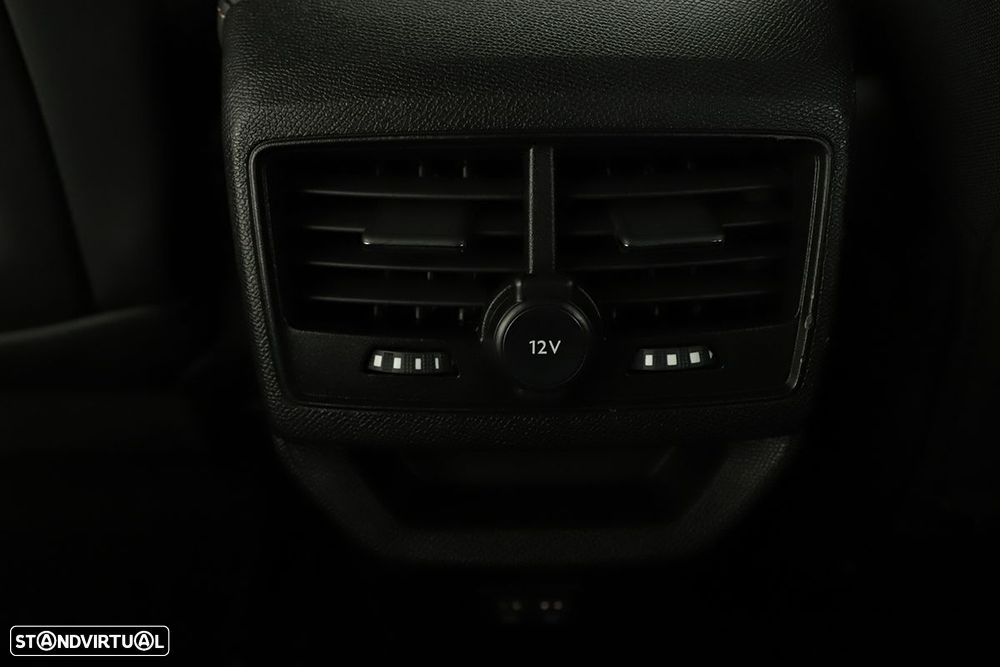 Peugeot 3008 1.2 PureTech GT EAT8 - 24