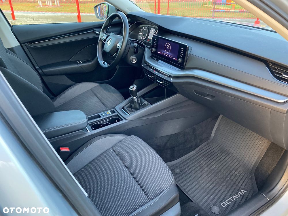 Skoda Octavia 1.5 TSI GPF ACT Ambition - 12