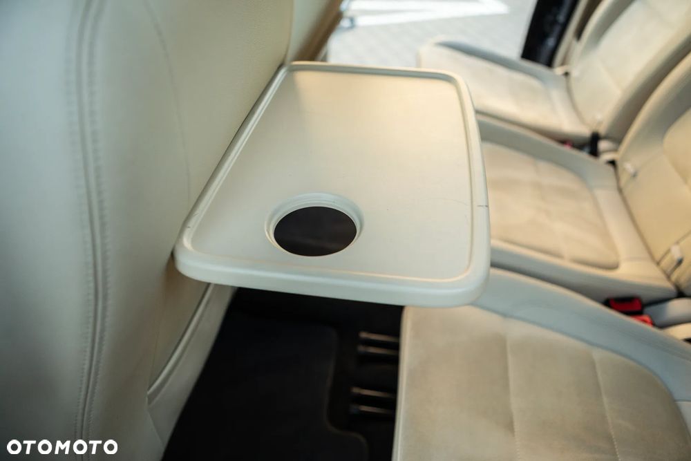 Volkswagen Sharan - 31