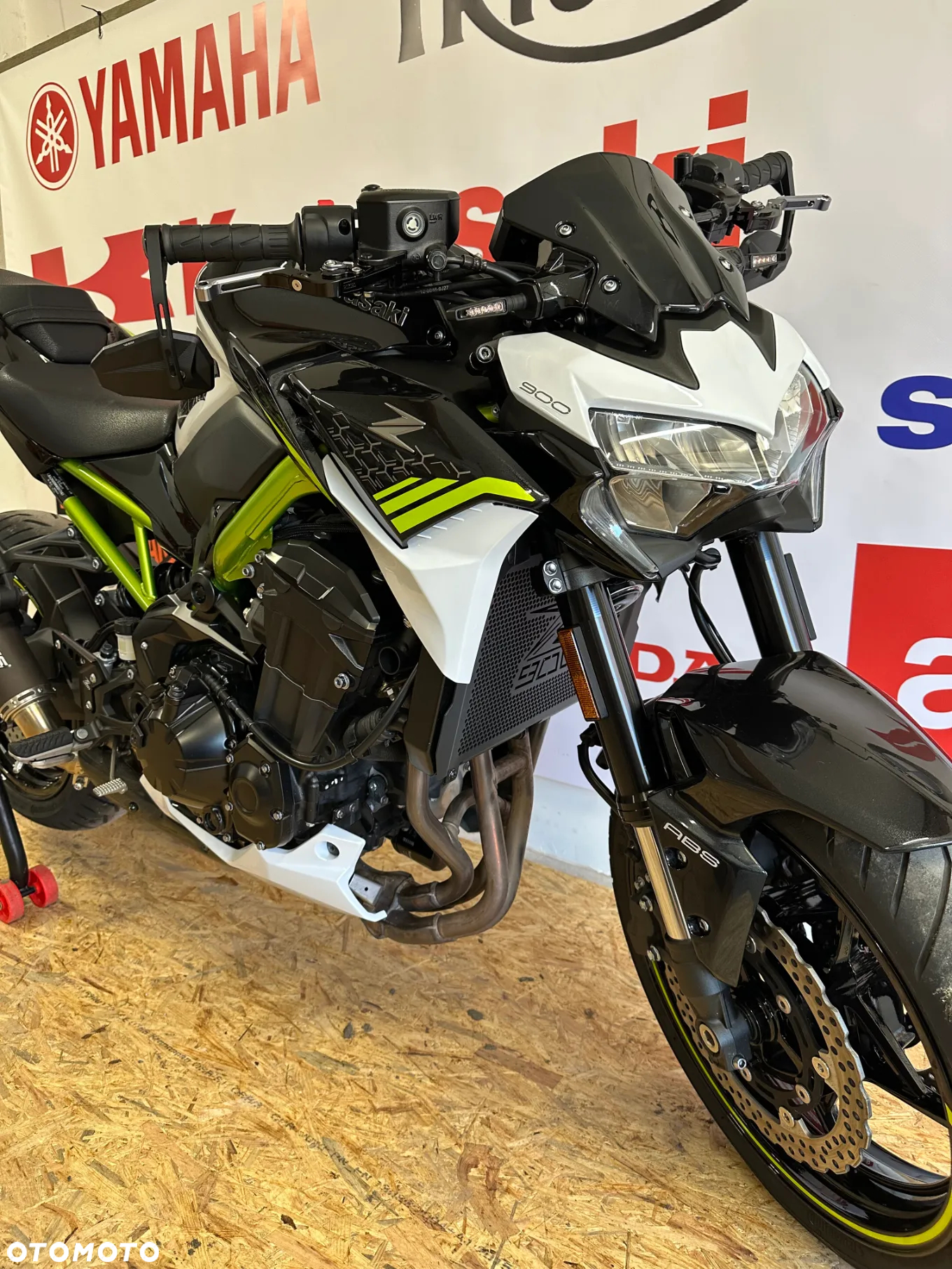 Kawasaki ZR - 5
