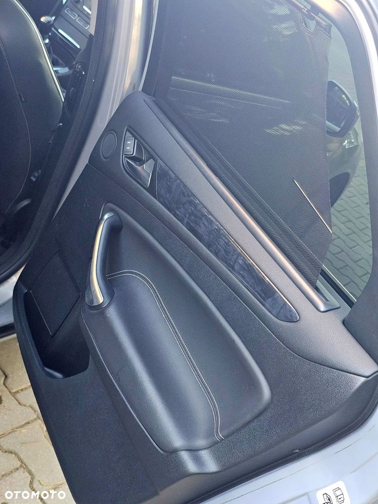 Ford Mondeo 2.0 TDCi Titanium X - 22