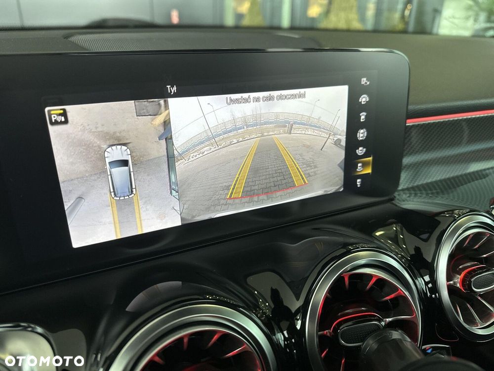 Mercedes-Benz GLB AMG 35 4-Matic - 24