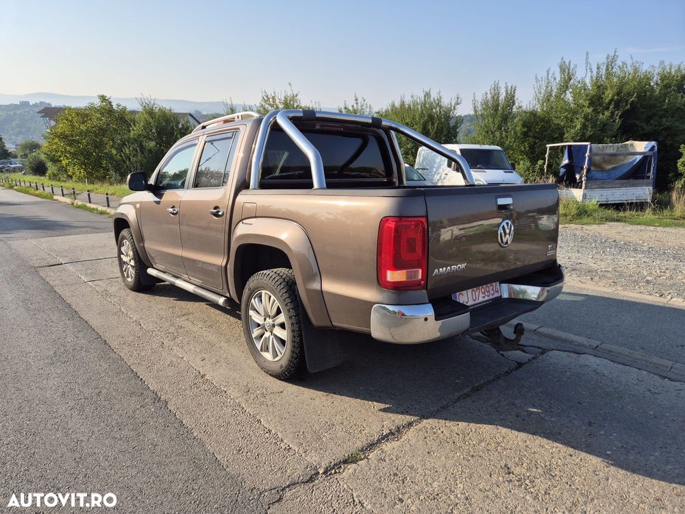 Volkswagen Amarok 2.0 BiDI 4x4 Cabina Dubla Highline Aut. - 8