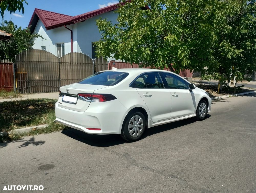 Toyota Corolla 1.6 Valvematic Sol - 8