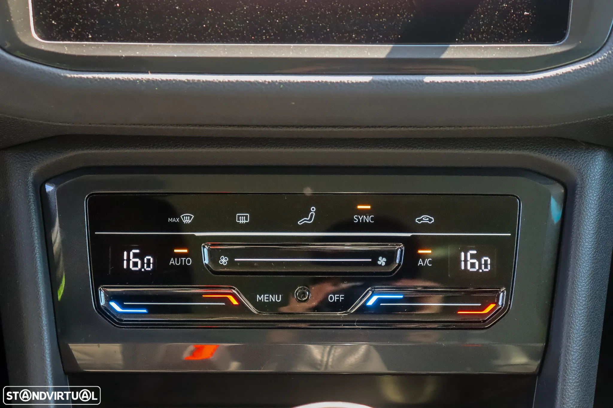 VW Tiguan 1.5 TSI Confortline - 44