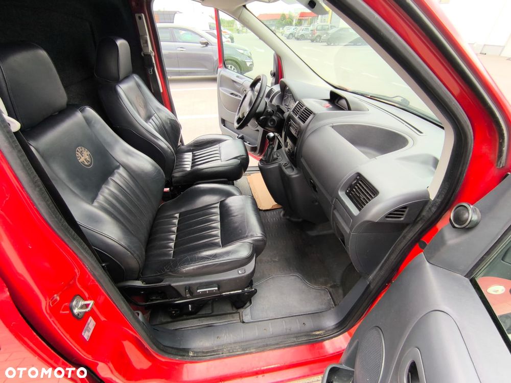 Peugeot EXPERT - 14