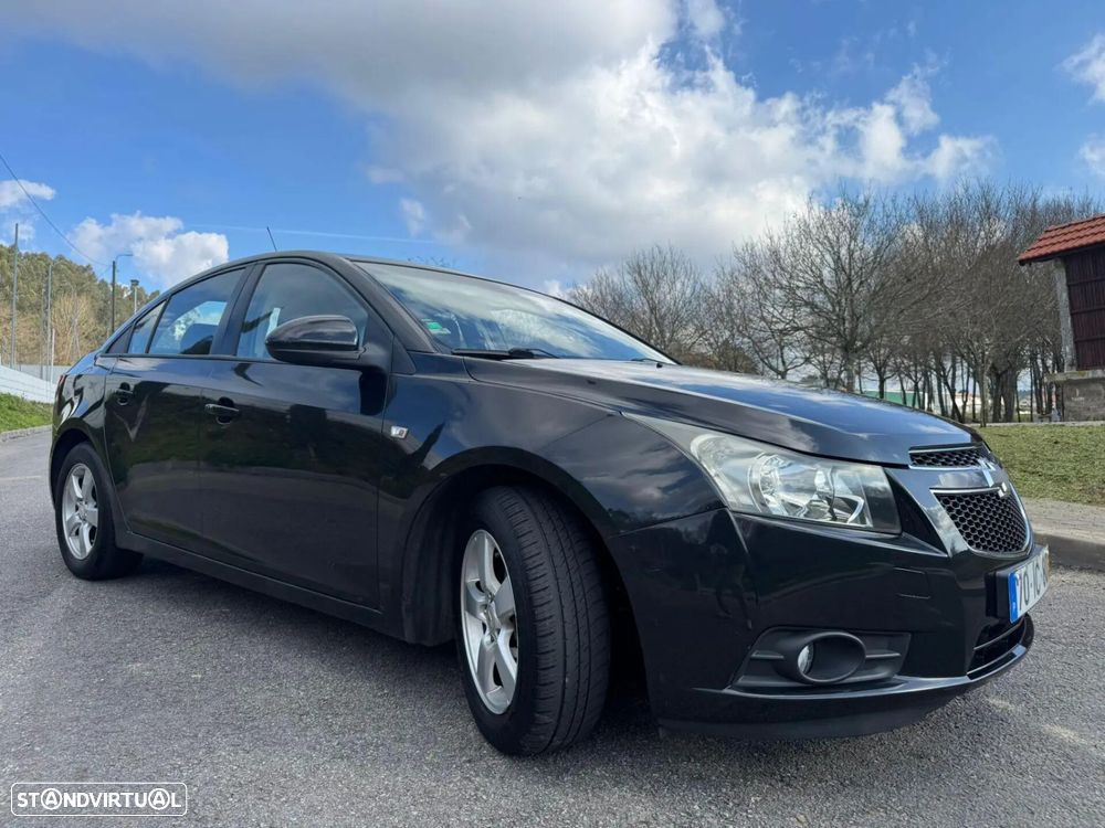 Chevrolet Cruze - 15