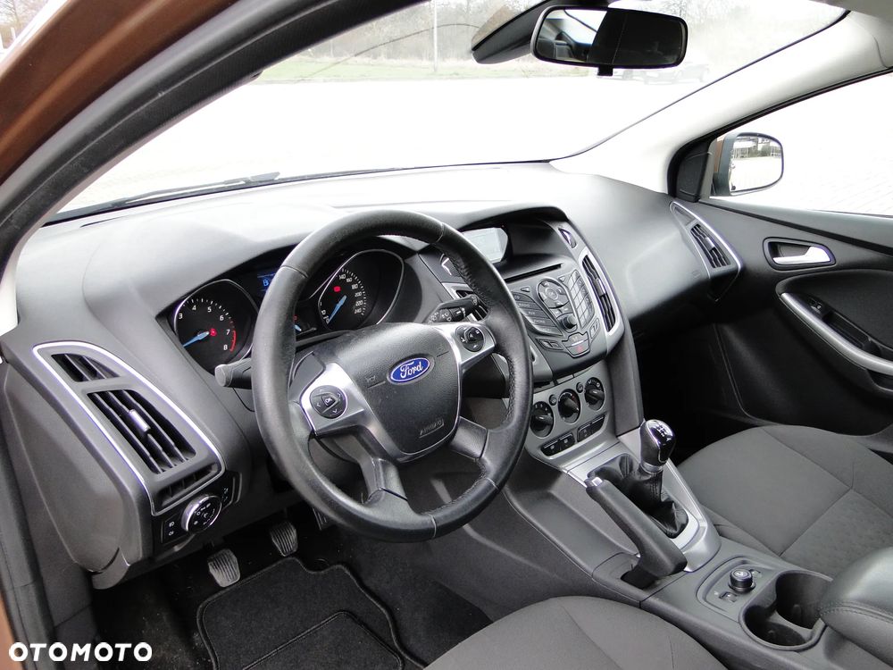 Ford Focus 1.0 EcoBoost Start-Stopp-System SYNC Edition - 11