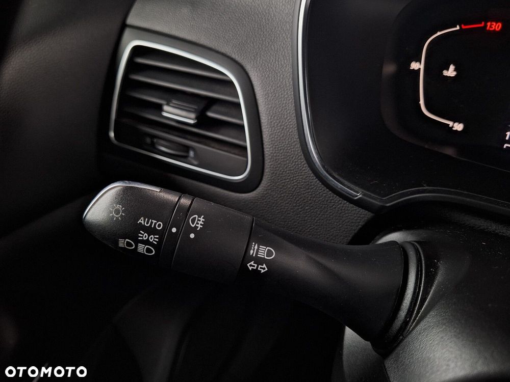 Renault Megane 1.5 Blue dCi Zen - 38