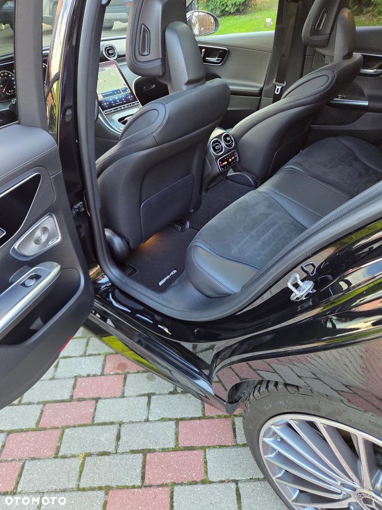 Mercedes-Benz Klasa C 300 mHEV 4-Matic Avantgarde - 11