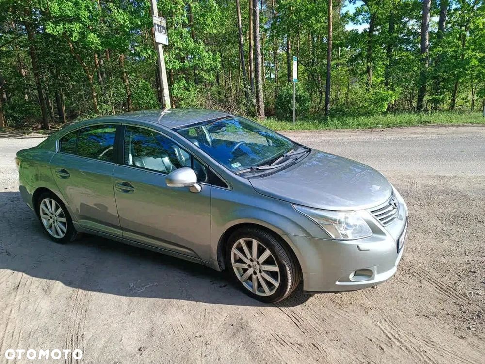 Toyota Avensis 2.0 Prestige - 2