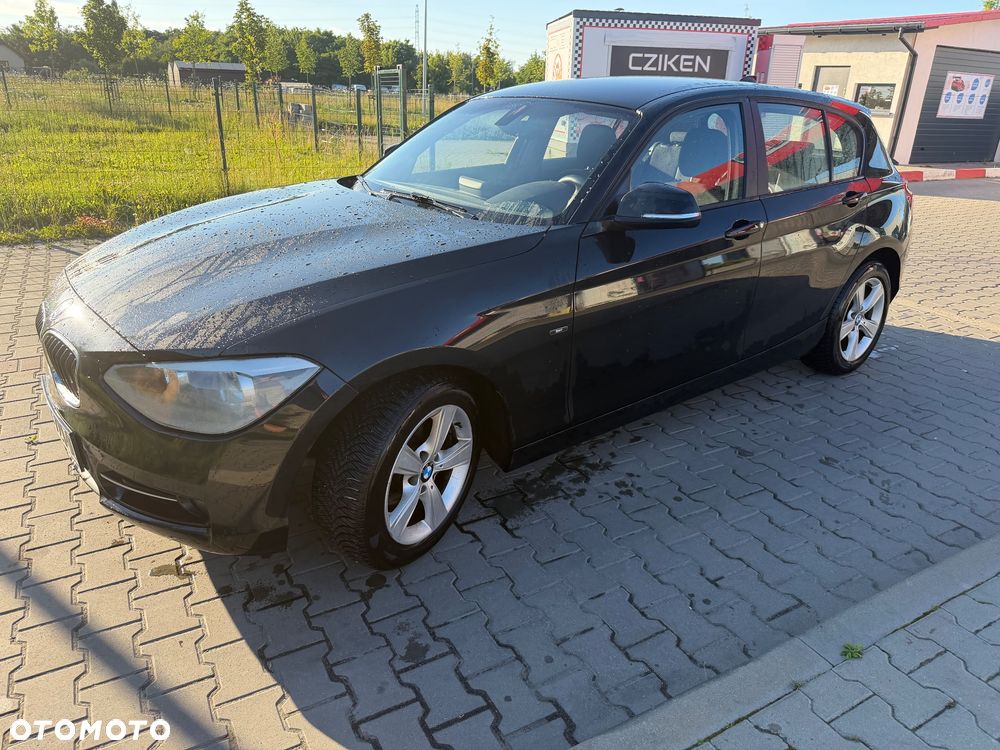 BMW Seria 1 116d Sport Line - 4