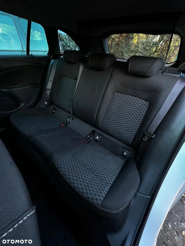 Opel Astra 1.2 T Elegance S&S - 15