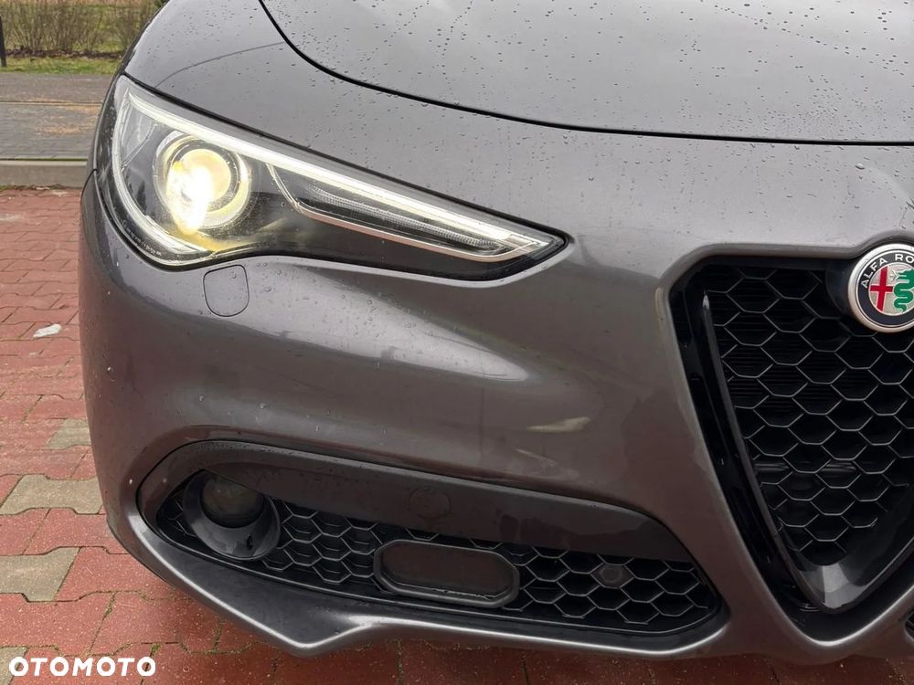 Alfa Romeo Stelvio 2.2 16V AT8-Q4 Super - 9