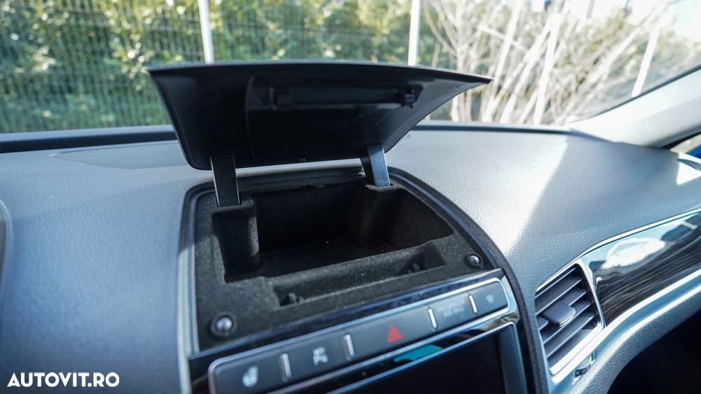 Volkswagen Touareg 3.0 V6 TDI BMT Terrain Tech - 27