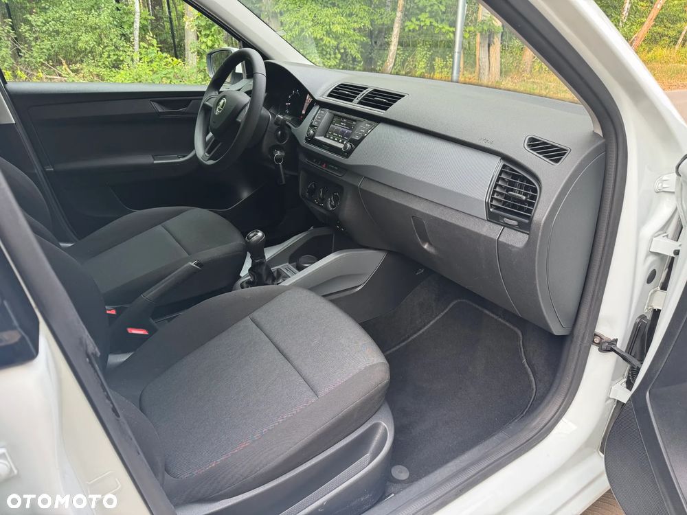 Skoda Fabia 1.0 MPI Cool Plus - 20