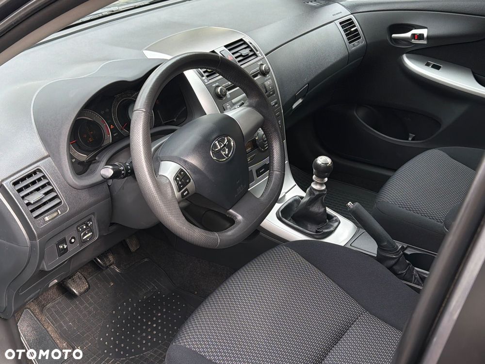 Toyota Corolla 1.6 Premium - 20