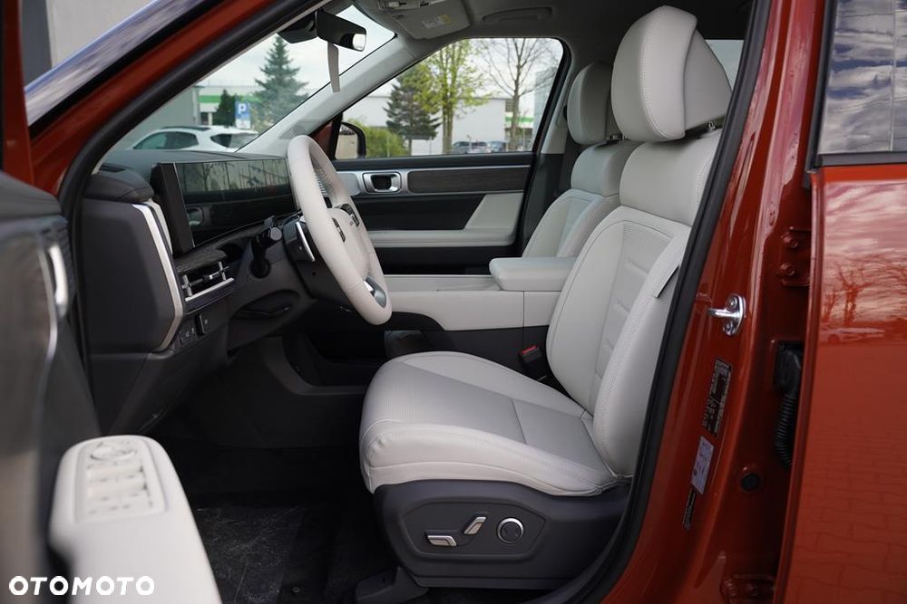 Hyundai Santa Fe - 12