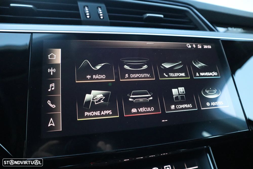 Audi e-tron 55 quattro - 43