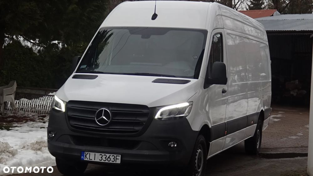 Mercedes-Benz SPRINTER - 1