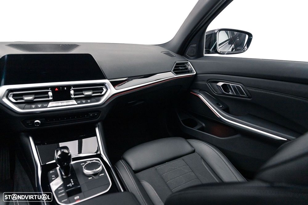 BMW 320 e Pack M Auto - 15