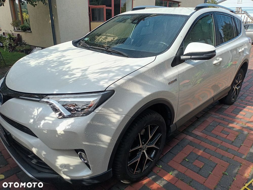 Toyota Rav4 2016 photo 3