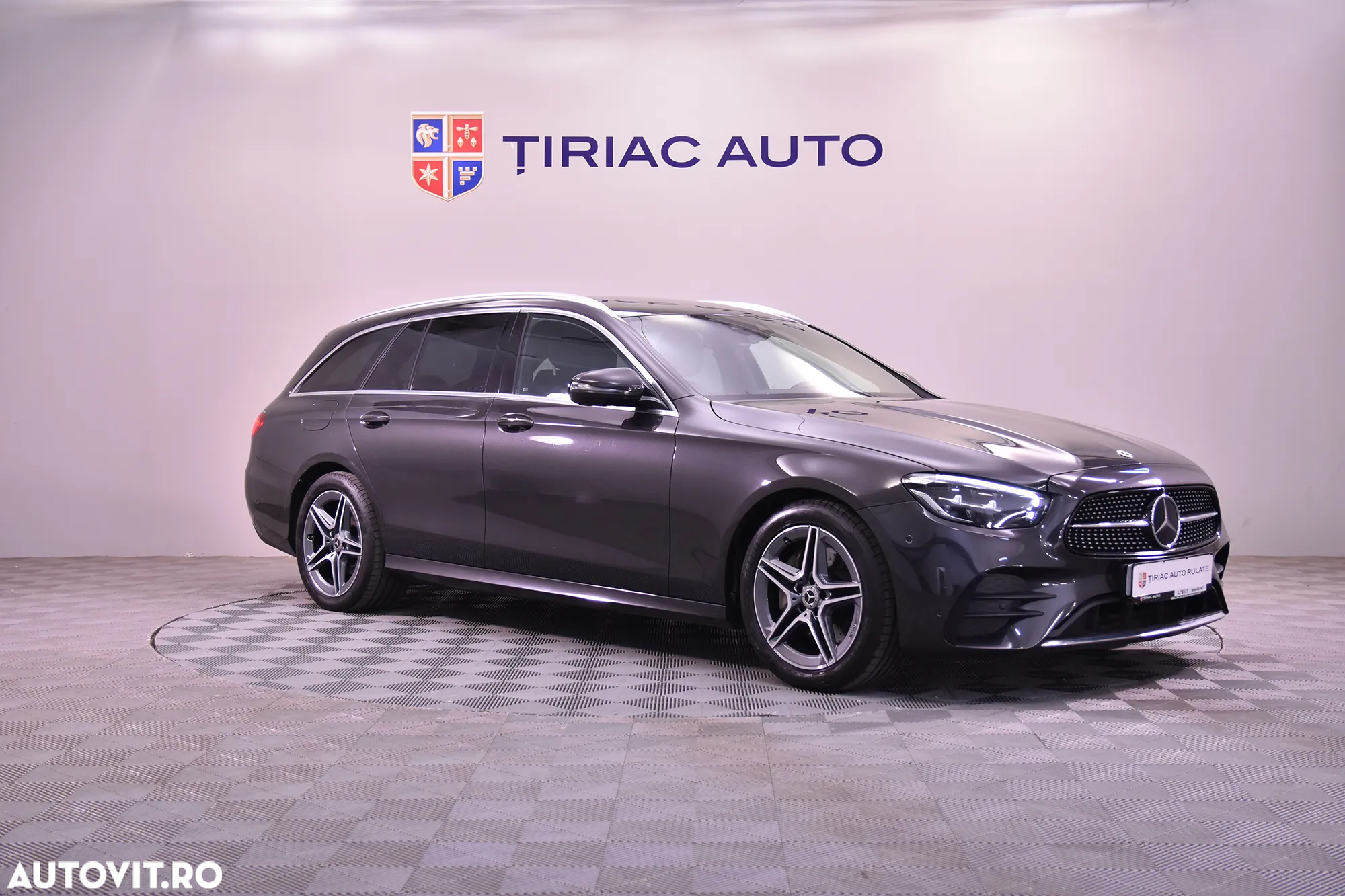 Mercedes-Benz E - 7