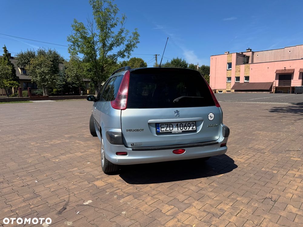 Peugeot 206 1.4 HDi Happy - 5