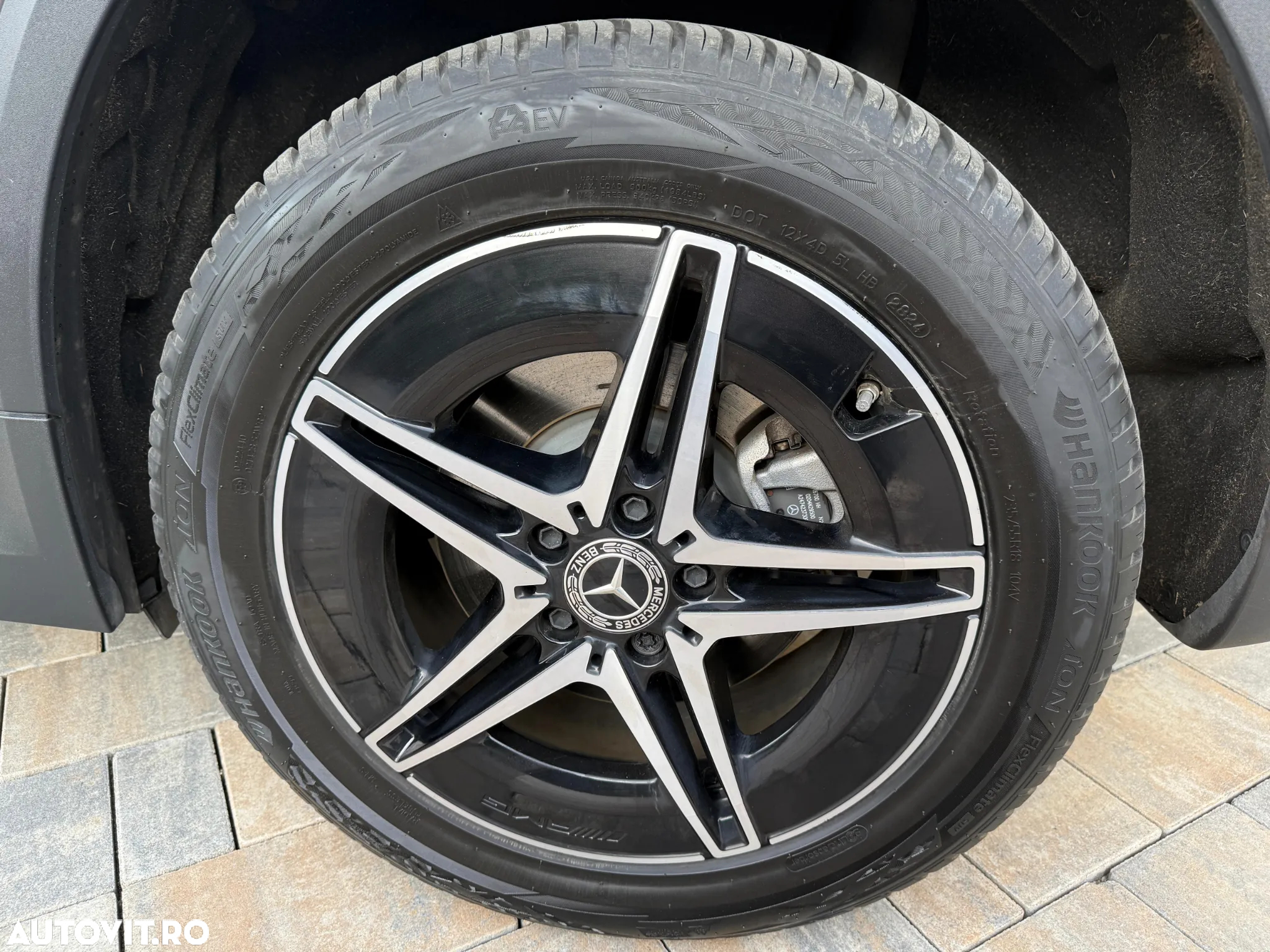 Mercedes-Benz EQA 350 4MATIC - 14