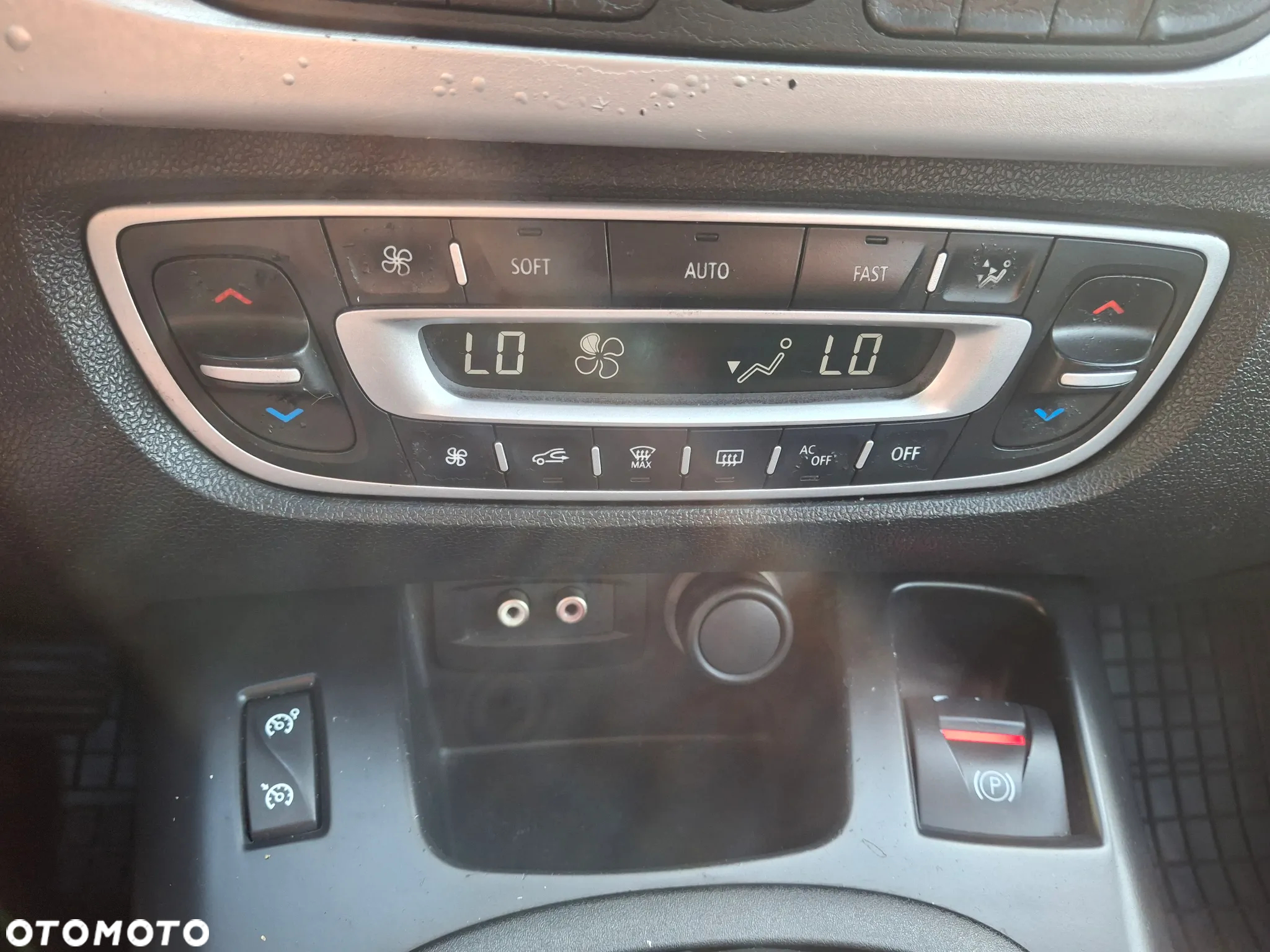 Renault Scenic 1.5 dCi Authentique - 26