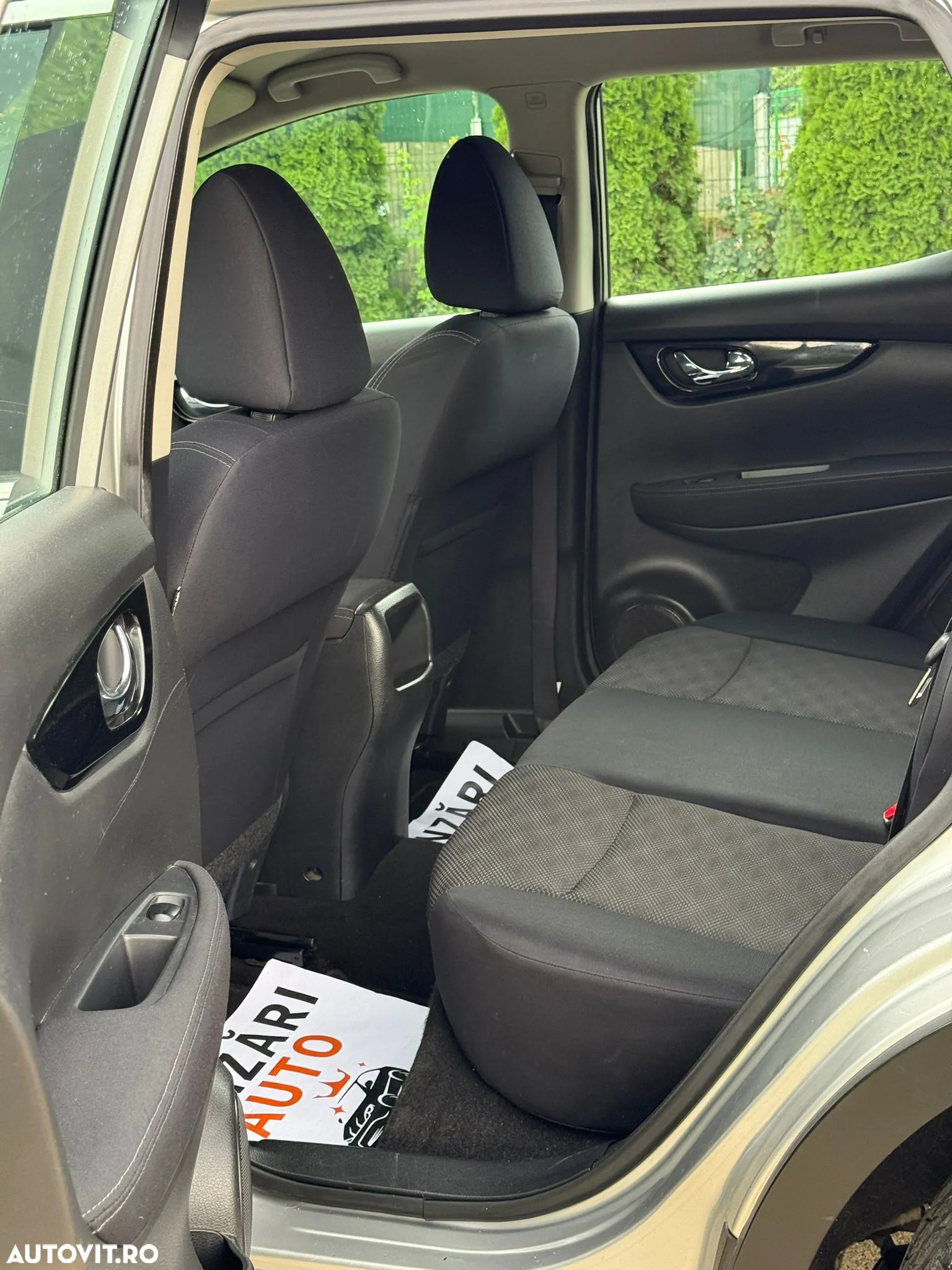 Nissan Qashqai 1.5 DCI Start/Stop N-Connecta - 7