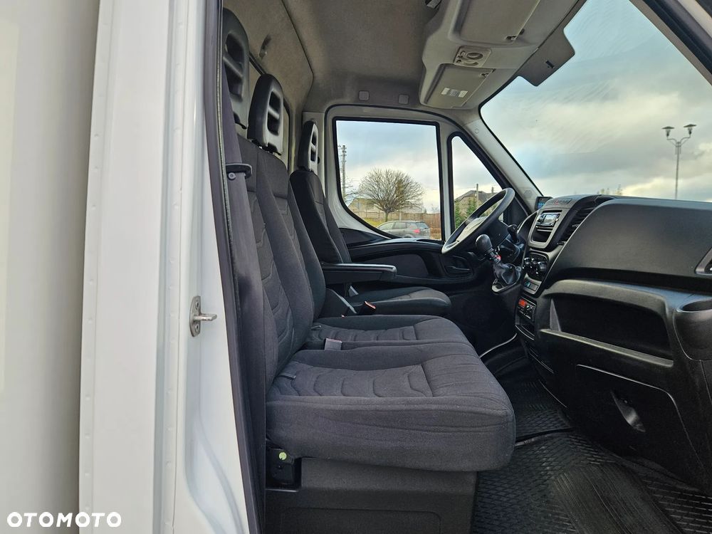 Iveco Daily 50-150 Chłodnia/ Mroźnia Dwie Komory, Wejście 400V, Winda 1000 kg. - 34