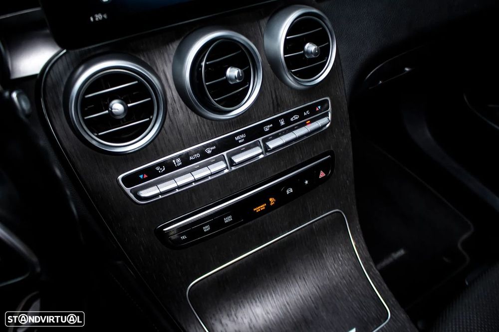 Mercedes-Benz GLC 300 e 4Matic - 19