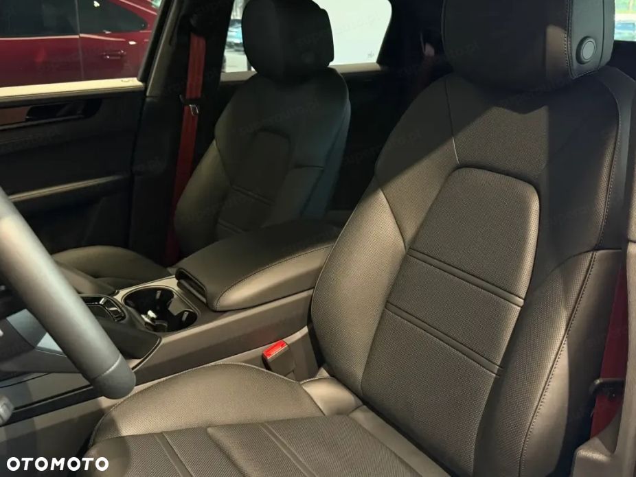 Porsche Cayenne Black Edition - 7