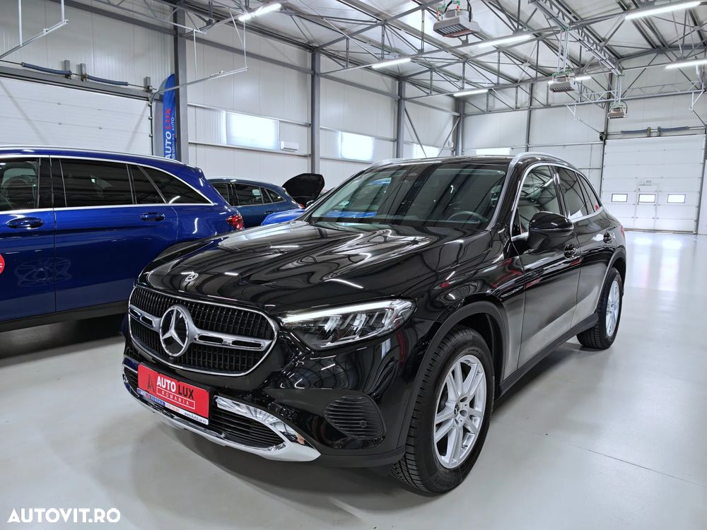 Mercedes-Benz GLC 200 4Matic 9G-TRONIC Avantgarde Advanced - 36