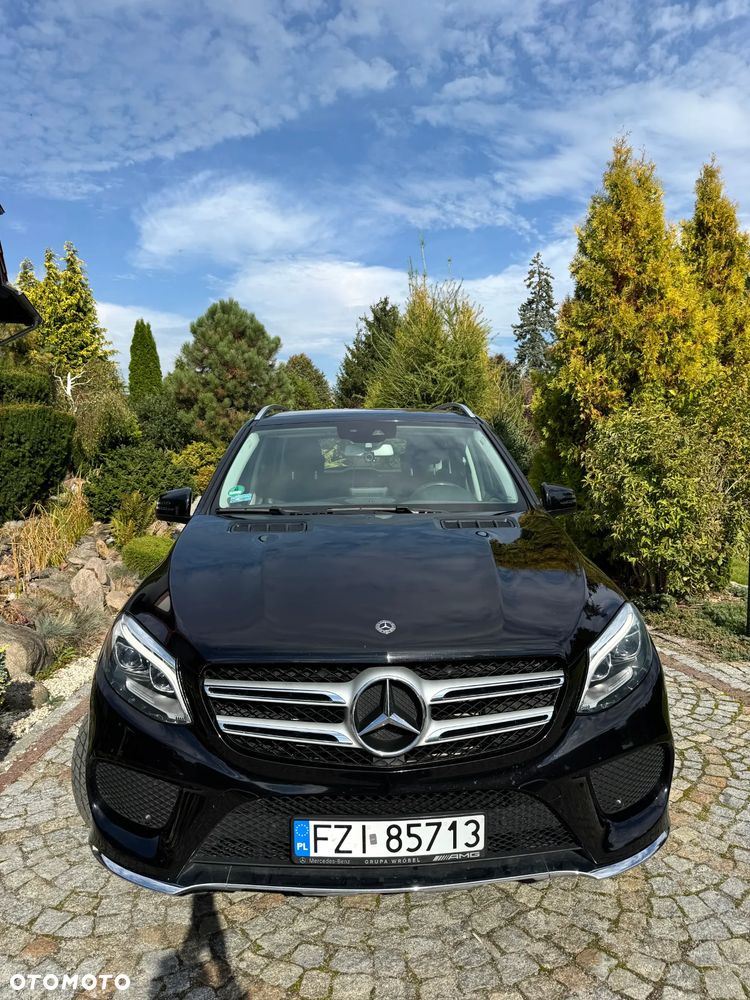 Mercedes-Benz Gle 350 D 2017 photo 2