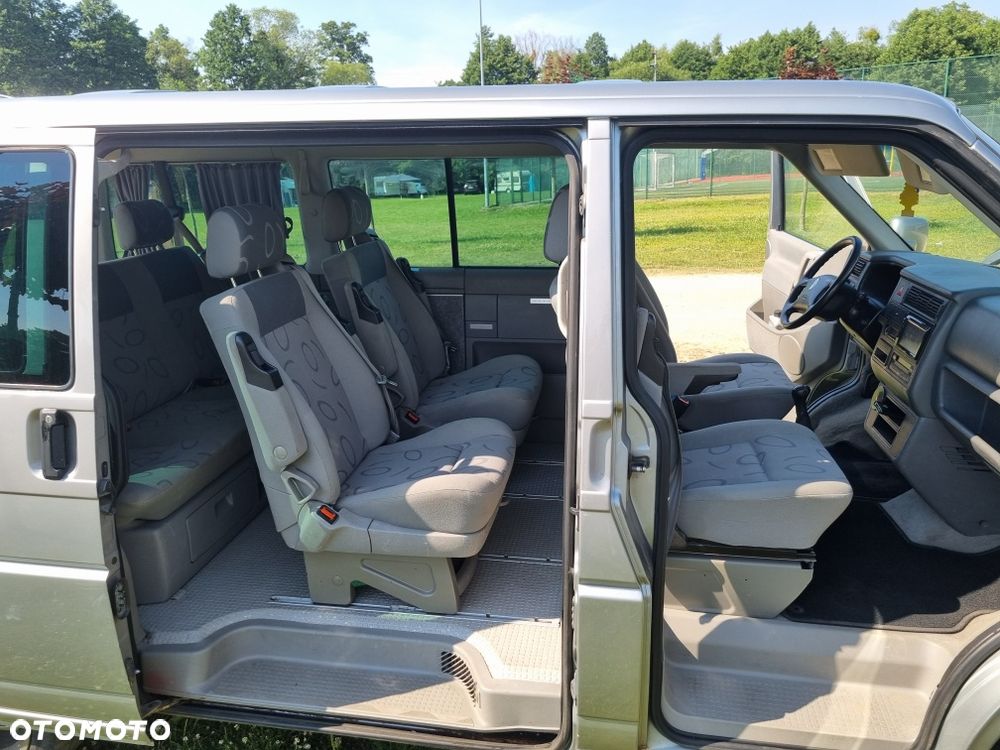 Volkswagen Multivan - 6