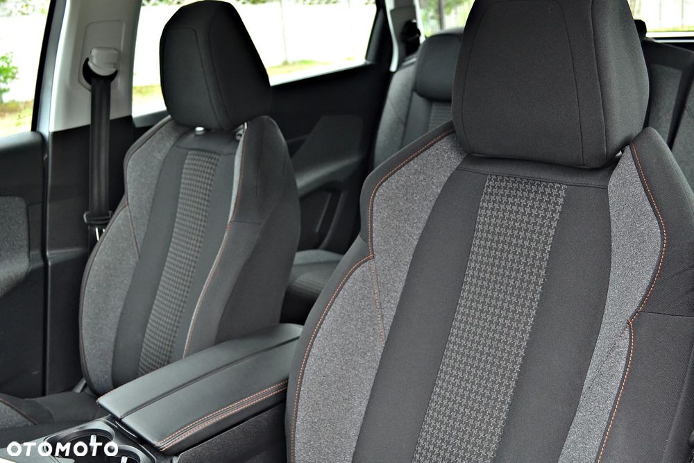 Peugeot 5008 1.2 PureTech Active S&S - 23