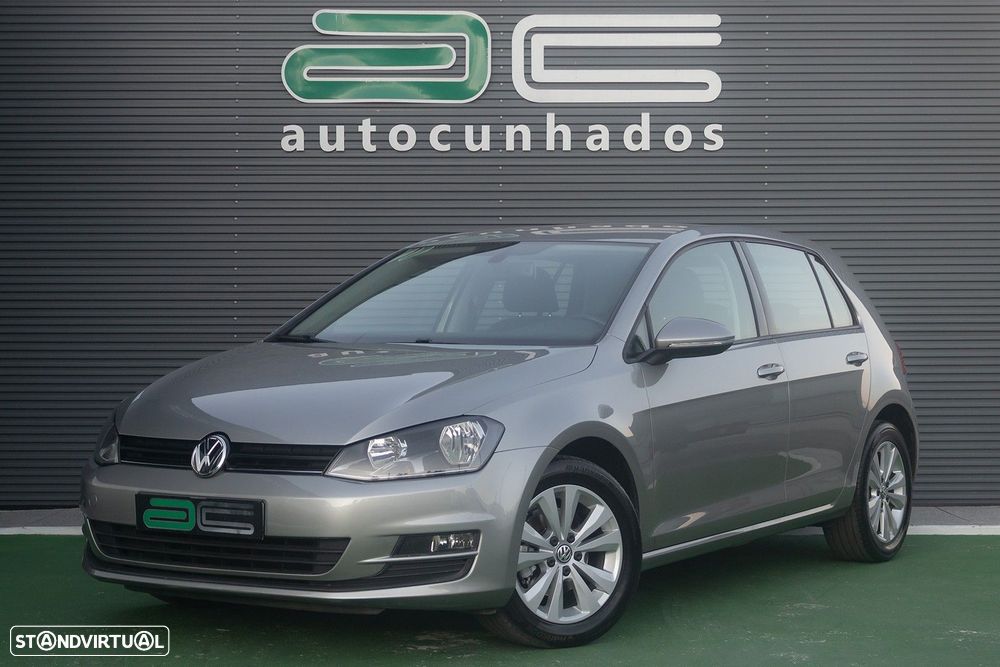 VW Golf 1.6 TDi Confortline DSG - 4