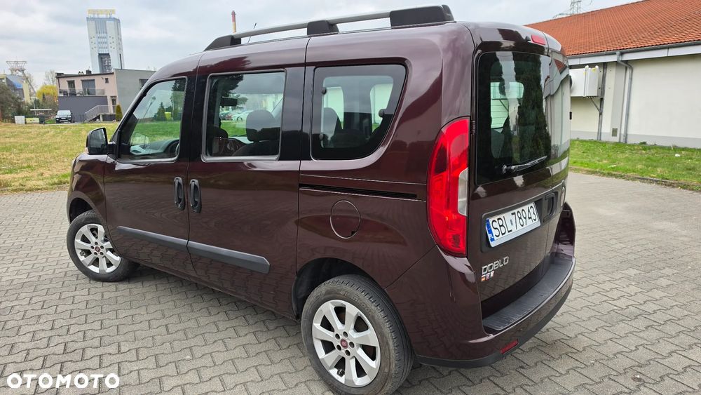 Fiat Doblo 1.4 T-Jet 16V Lounge - 22