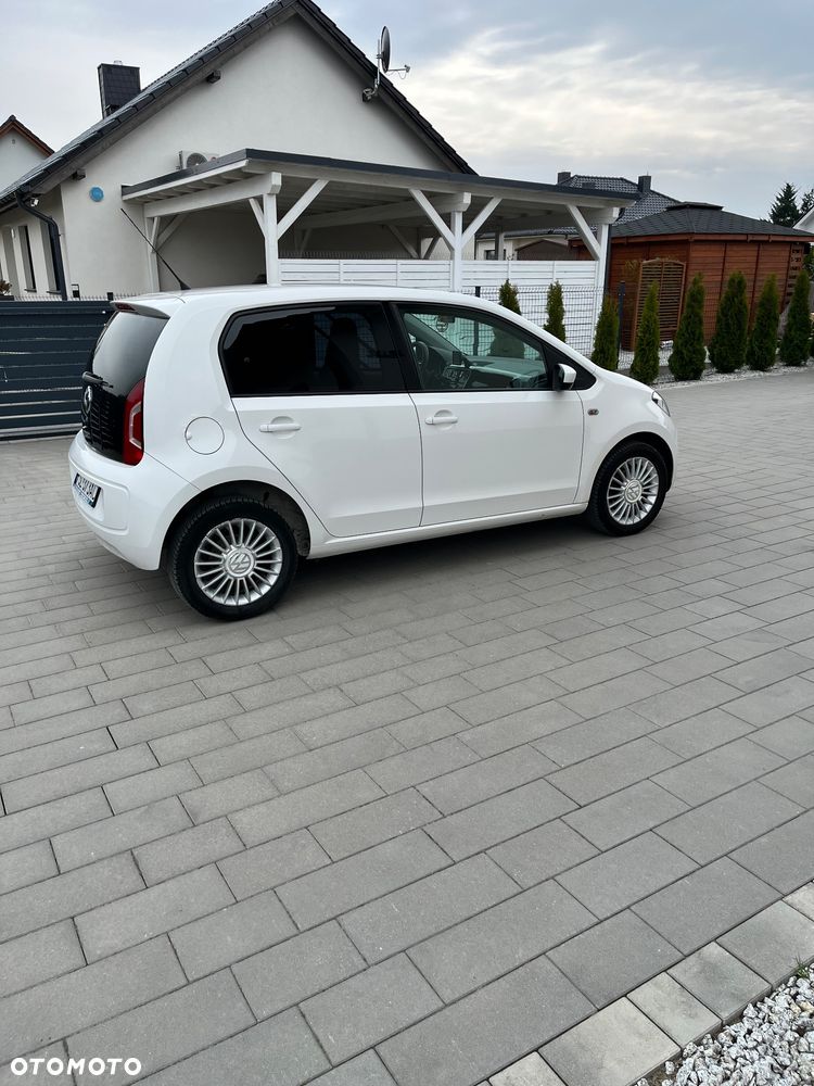 Volkswagen up! 1.0 black - 3
