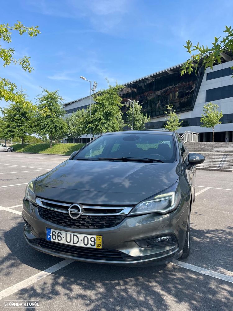 Opel Astra 1.6 CDTI Dynamic Sport - 1