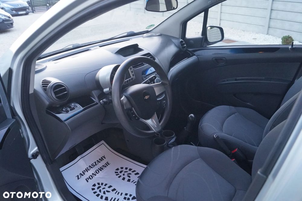 Chevrolet Spark 1.2 LS+ - 34