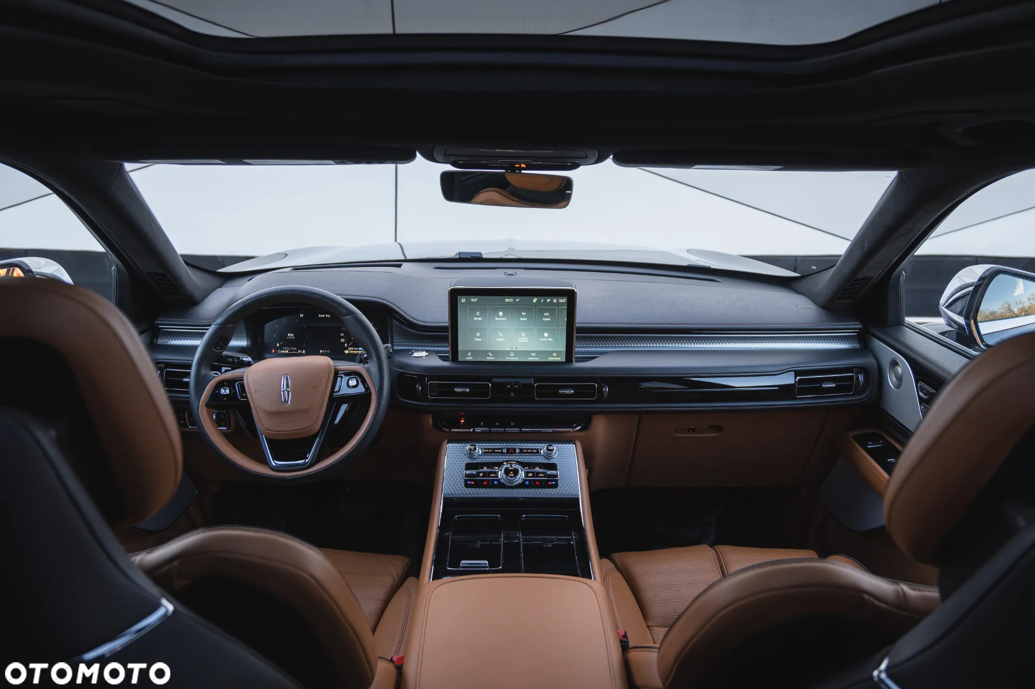 Lincoln Aviator - 19