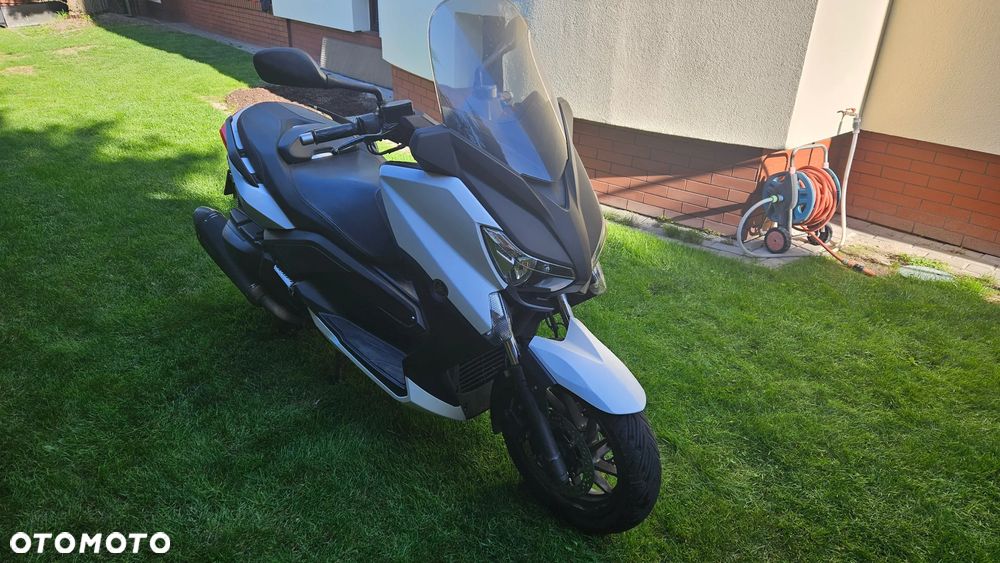 Yamaha X-max - 11