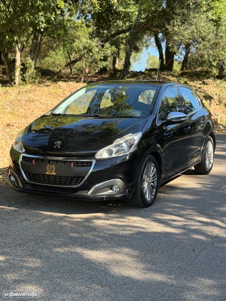 Peugeot 208 1.2 PureTech Allure EAT6 - 3