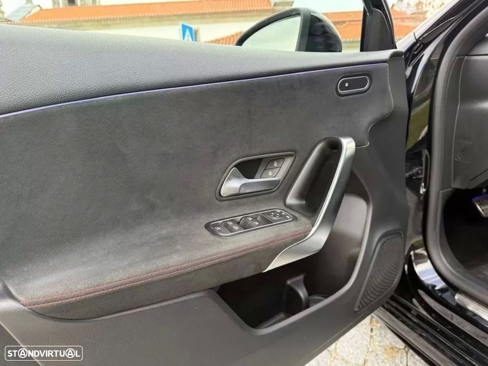 Mercedes-Benz A 180 d AMG Line Aut. - 25