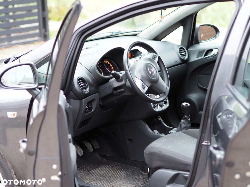 Opel Corsa - 13